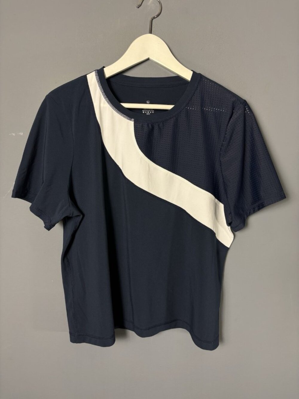 SWEATY BETTY Womens XL/US 14 Navy Blue/White Boxy Short Sleeve Athletic Top